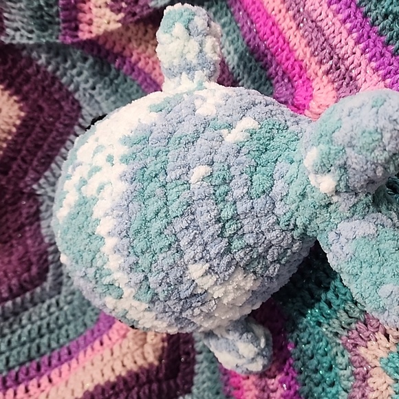 Whale Plush - Picture 3 of 4